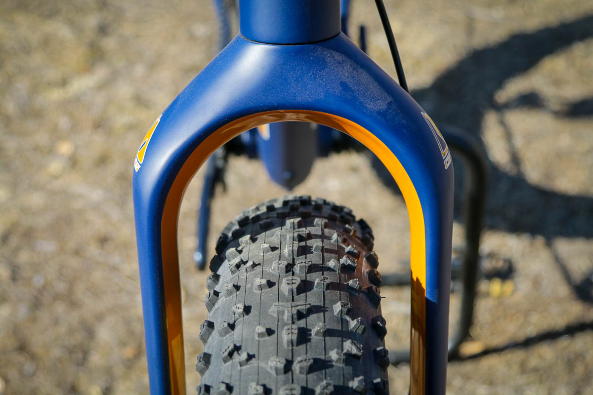 Corvus Cycles Akio carbon fat bike fork