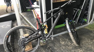 Spotted: Hope Bikes High Pivot Prototype Enduro Bike + New Hope Tech 4 Levers?