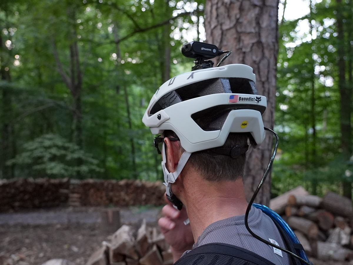 Mtb helmet with discount light