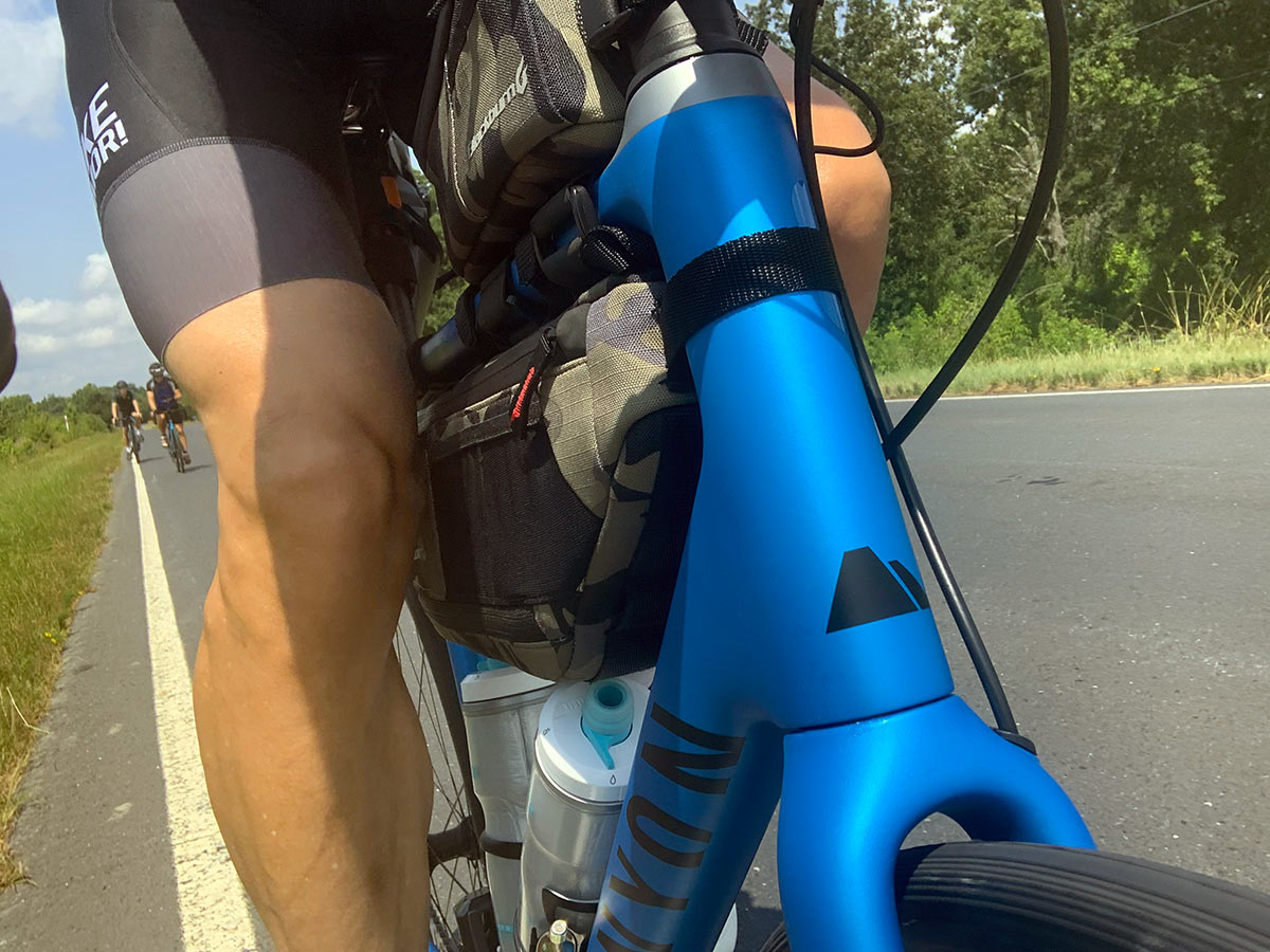 cycling insoles helping align knees so they don't rub a bicycle top tube or frame bag