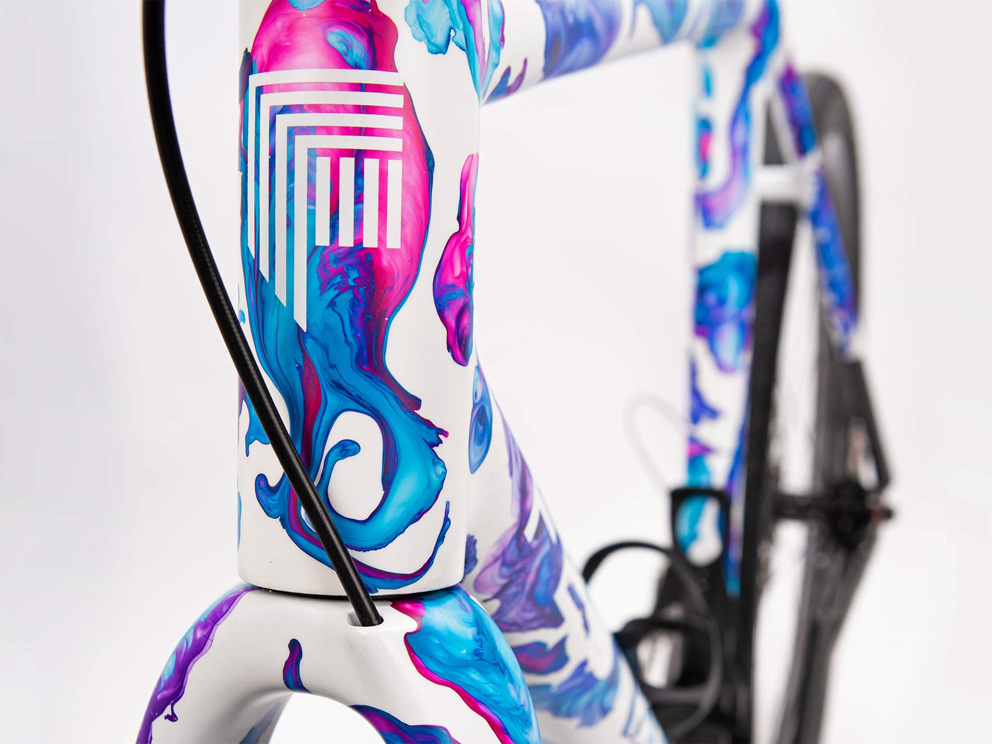 Festka Scout Ondrash&Kasparek custom artist series carbon gravel bike collaboration, photo by Tom Hnida, headtube