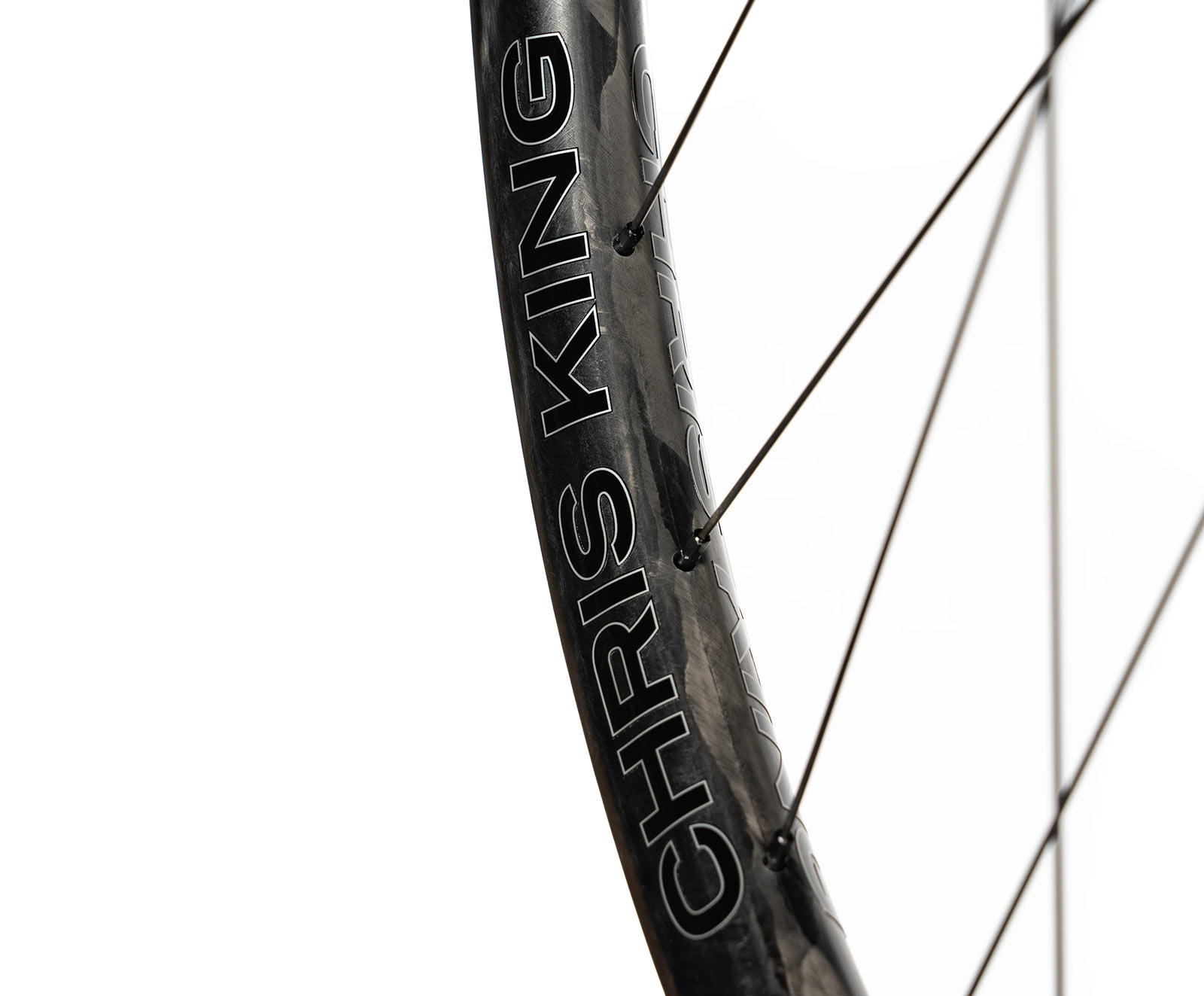 closeup of chris king carbon fiber FusionFiber gravel bike rims