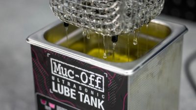 Muc-Off to offer Ultrasonic Chain Optimization Service at your Local Bike Shop