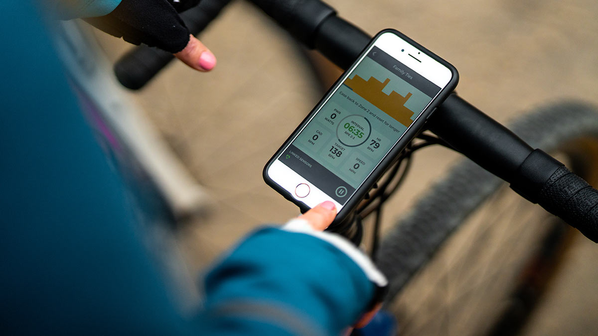 reddiyo cycling training smartphone app for outside and indoor workouts