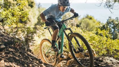 Canyon Neuron AL brings trail bike travel & geometry boost to affordable alloy pricing