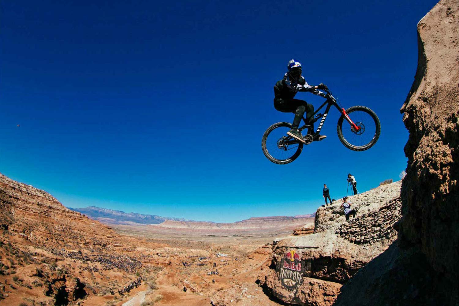 Tommy G at Red Bull Rampage on the new 2022 Canyon Torque freeride mountain bike