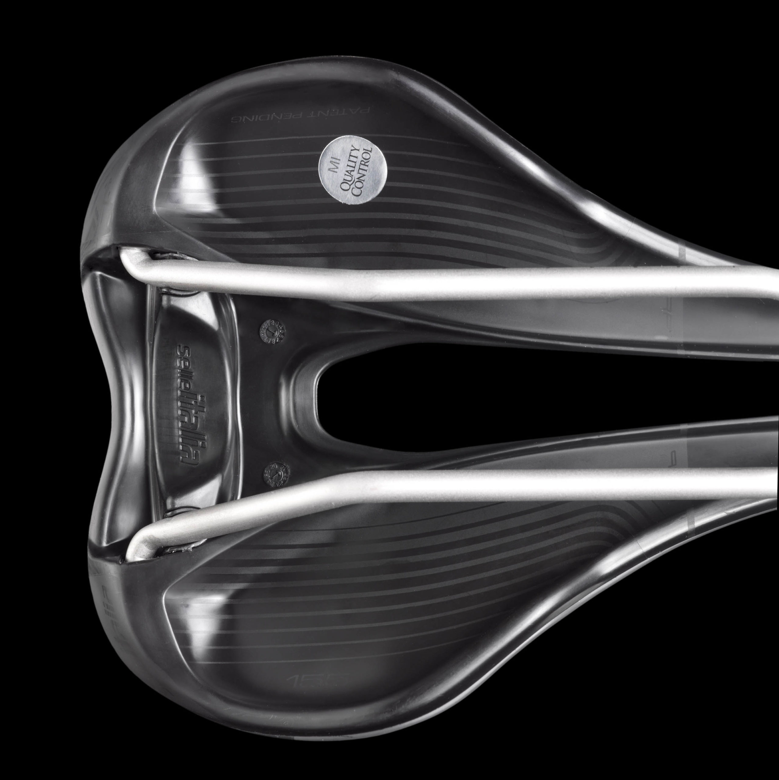 Selle Italia X-Bow saddle rail setup closeup detail photo.