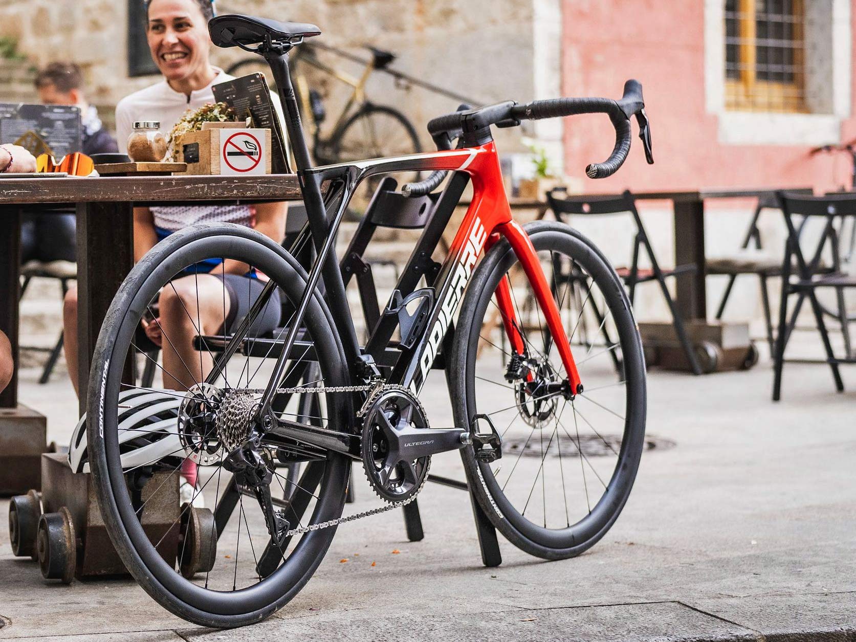 2022 Lapierre Xelius SL3 road bike, faster lighter more aero, cafe stop