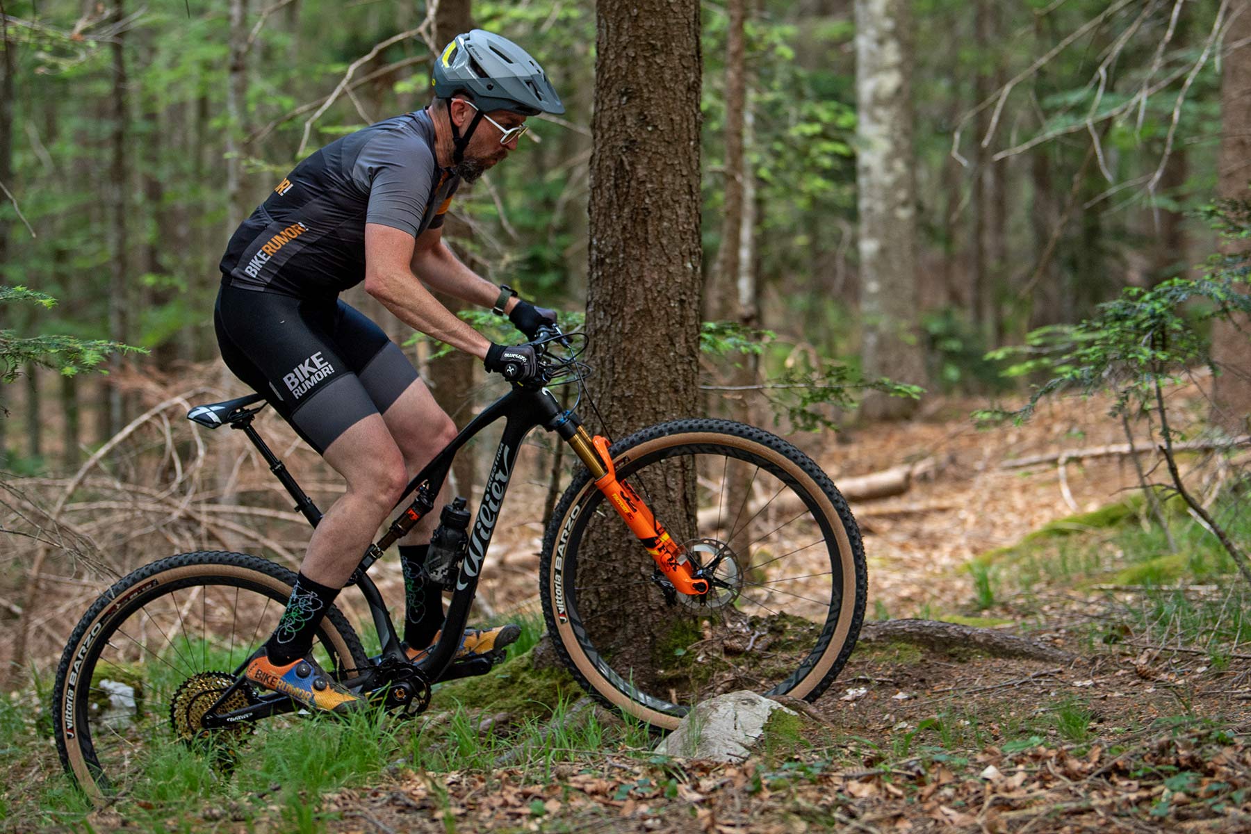 2022 Wilier Urta SLR carbon XC race mountain bike review, photo by Luigi Sestili-Mountain Bike Connection, climbing