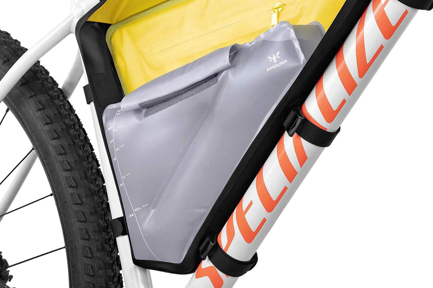 Apidura 3L Hydration Bladder for bikepacking packs, inside cutaway