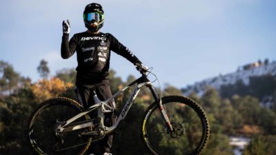 Cam Zink jumps to Cycles Devinci, Connor Fearon now Forbidden
