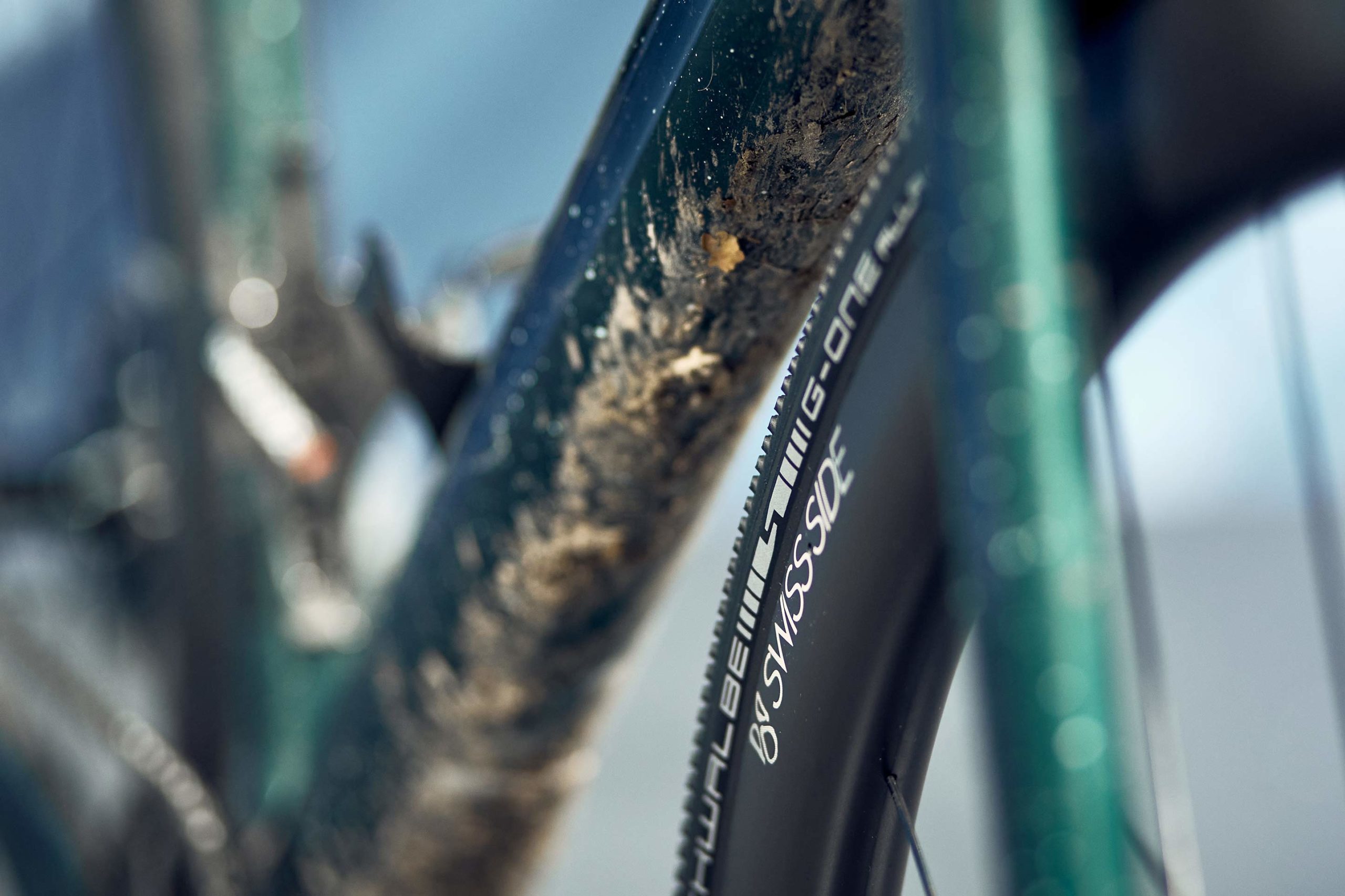 Is a dirty bike actually more aero? No!