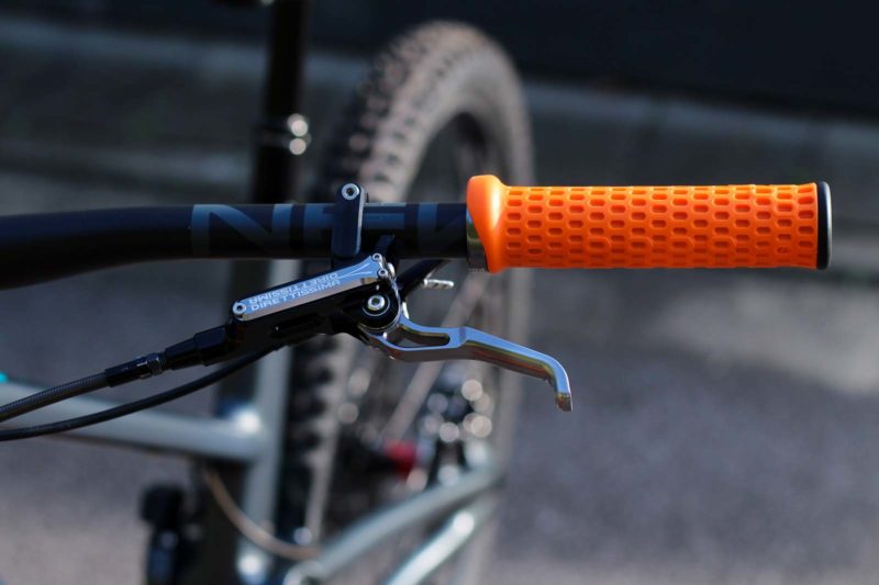 bikeyoke grippy grips mtb orange 31mm diameter 140mm length