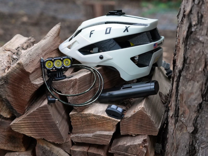 Review Gloworm G2.0 MTB lights are bright, custom controls shine