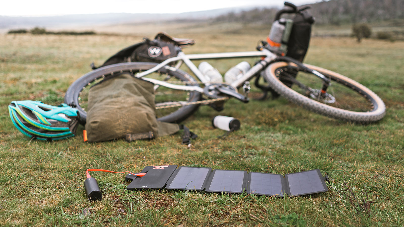 Knog PWR Solar 10W, folding compact photovoltaic panel bikepacking solar charger, bikepacking setup