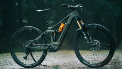 Transition Repeater eMTB powers up a 160mm travel 29er with Shimano EP8 Motor