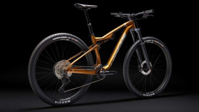 Lapierre drops weight and pivots on the updated XR & XRM cross country line