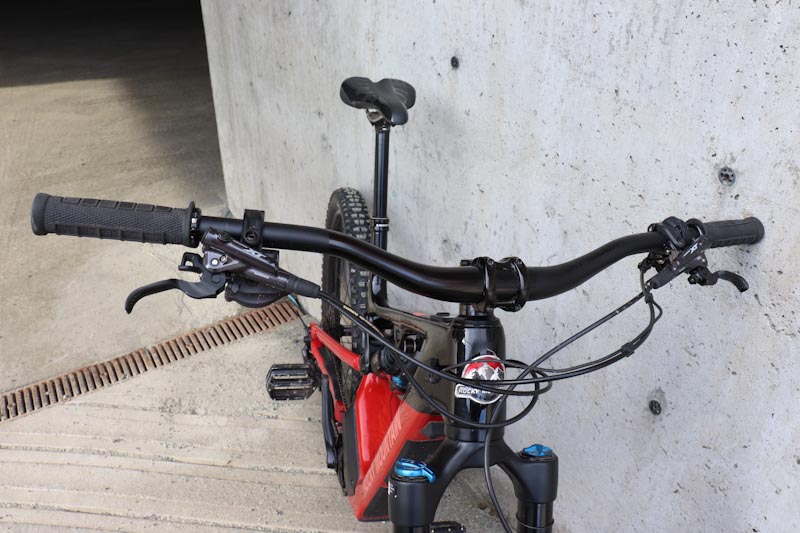 Rocky 2024 mountain handlebars