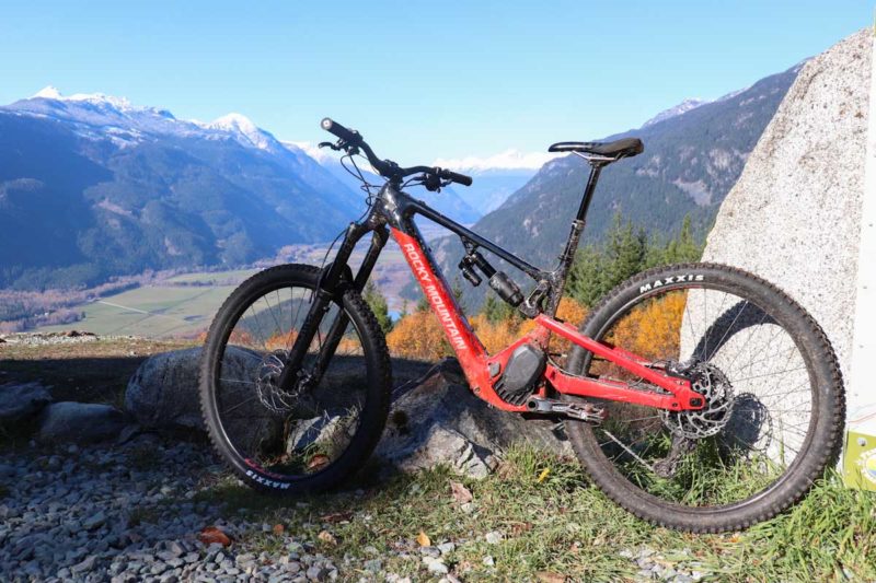 Rocky Mountain Bikes 2022 Altitude Powerplay, title shot