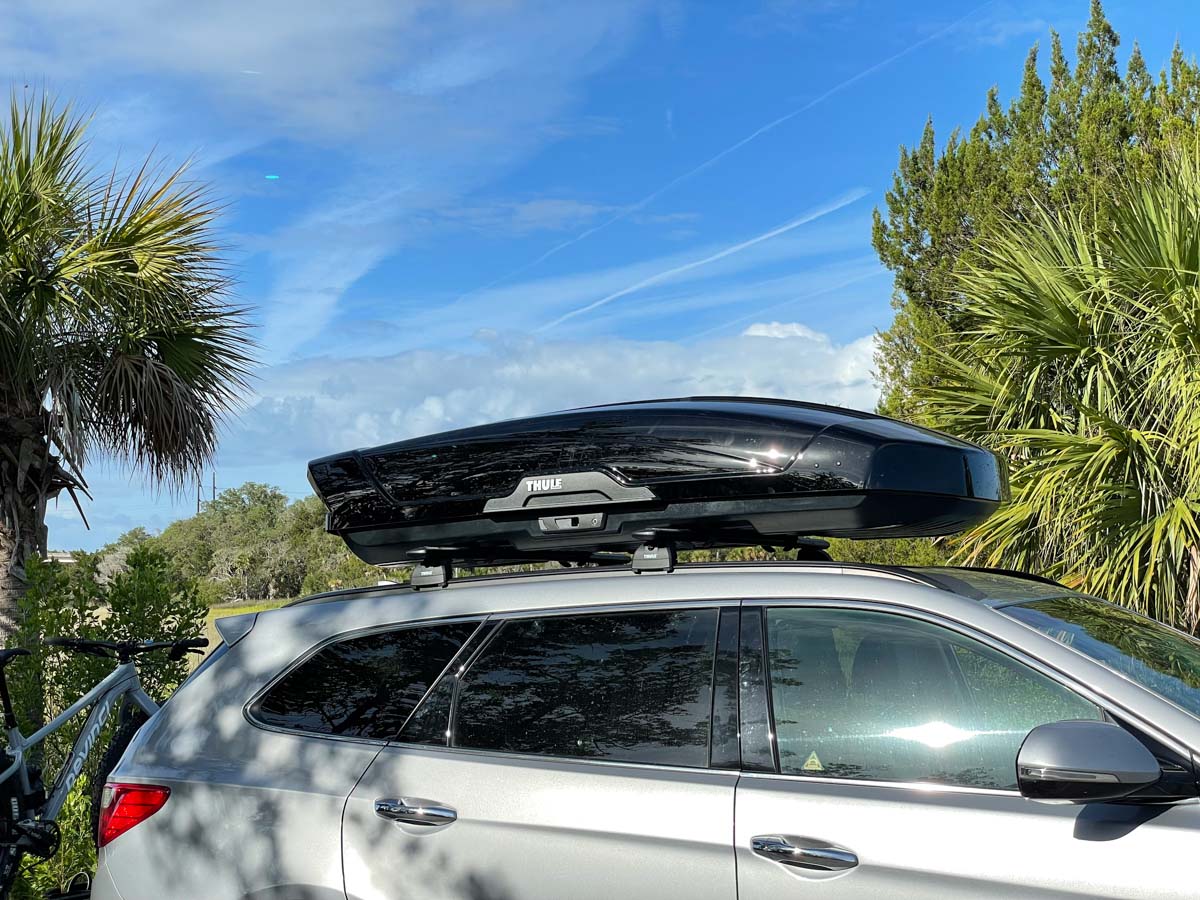 Review: Thule Motion XT XL Roof Box makes road trips a little 