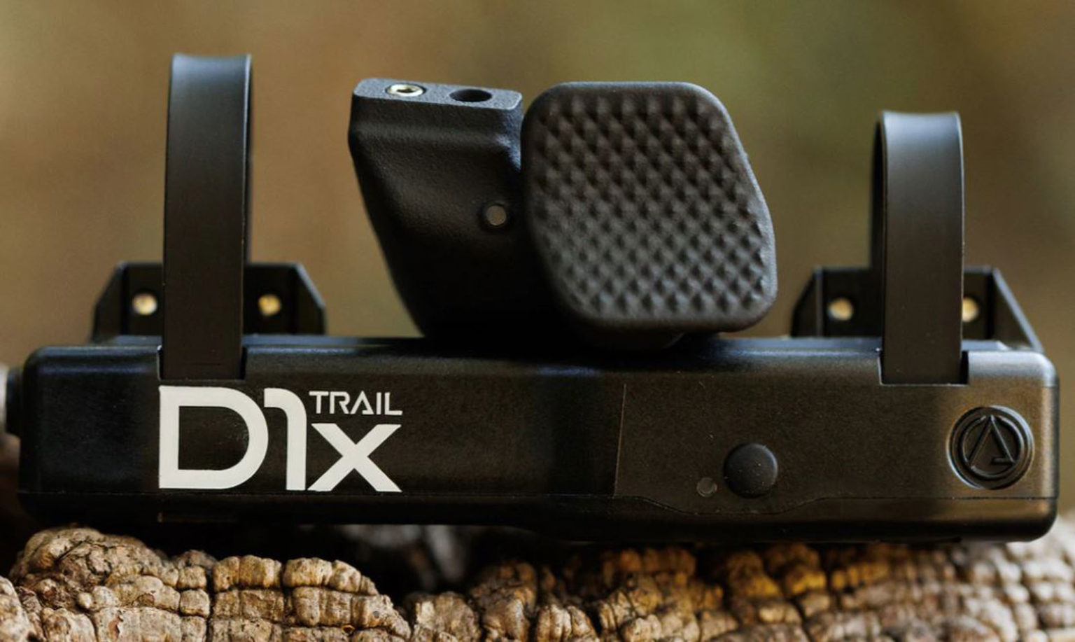 Archer D1x Trail Paddle Remote boosts ergonomics of electronic shifting Bikerumor