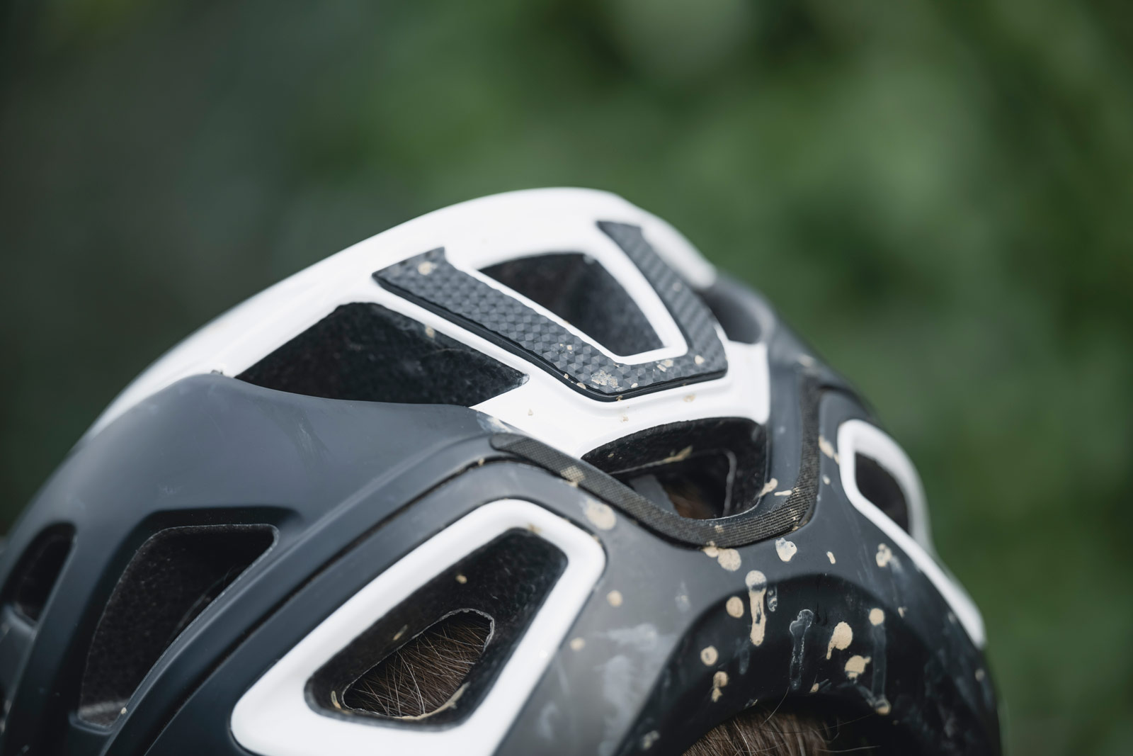 Vlak traagheid Zijn bekend Review: Lazer Jackal KinetiCore Mountain Bike Helmet (Updated) - Bikerumor