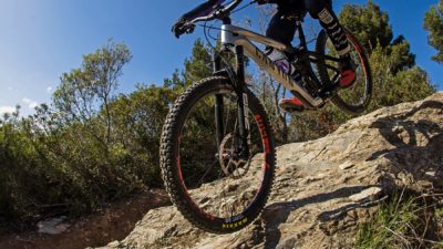 Canyon Strive CFR enduro bike still Shapeshifts in faster, aggressive carbon EWS race-proven evolution