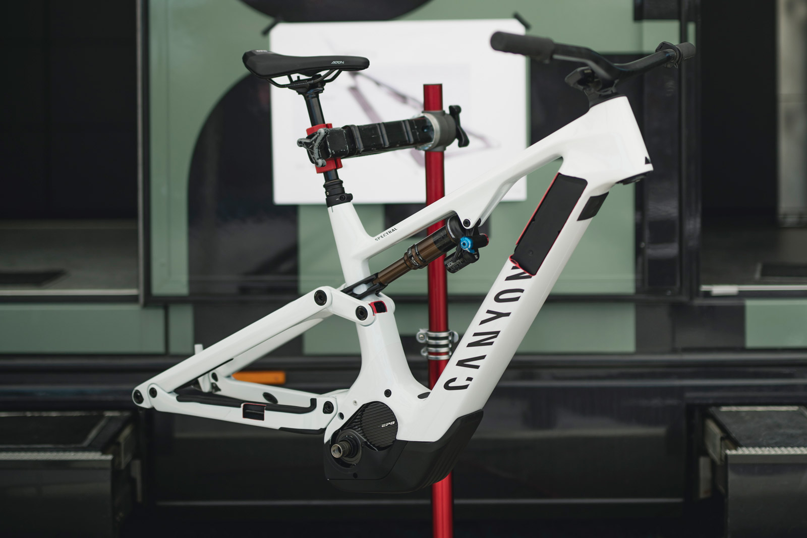 2022 canyon spectral on showcase frame details bca italy
