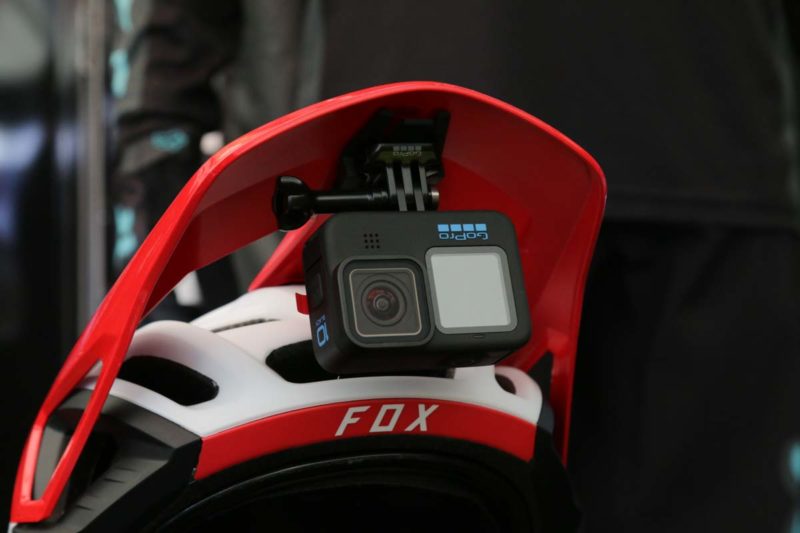 Fox Proframe RS debuts MIPS Integra Split in DH-Certified Helmet ...