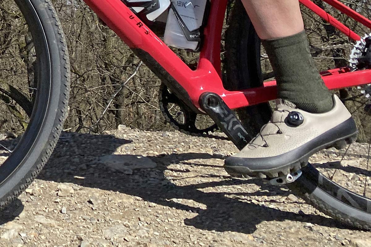 Quoc Gran Tourer II gravel bike shoes updated with dial retention, review with thick socks