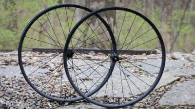 New Reynolds Trail Wheel lineup includes wide, hookless, carbon rims + I9 Hydra hub option