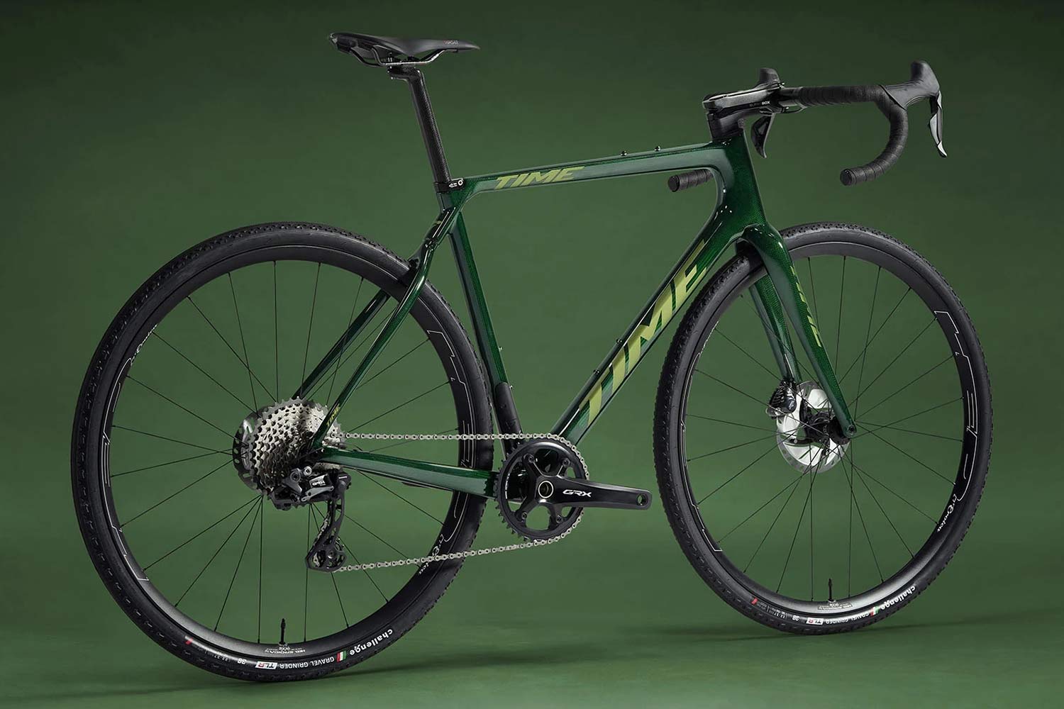 TIME ADHX bio-based-Dyneema carbon all-road gravel bike, angled green complete