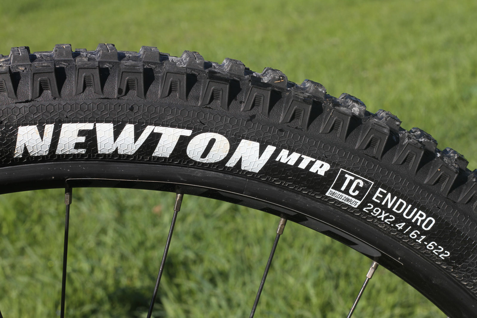 goodyear newton mtr 29" x 2.5" enduro casing mtb tire hot patch