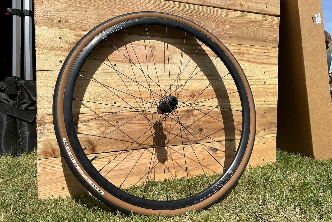 hunt alloy sl disc brake road bike wheelset
