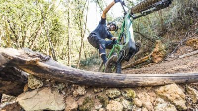 2022 Canyon Spectral:ON CF adds more affordable models to 900Wh eMTB family