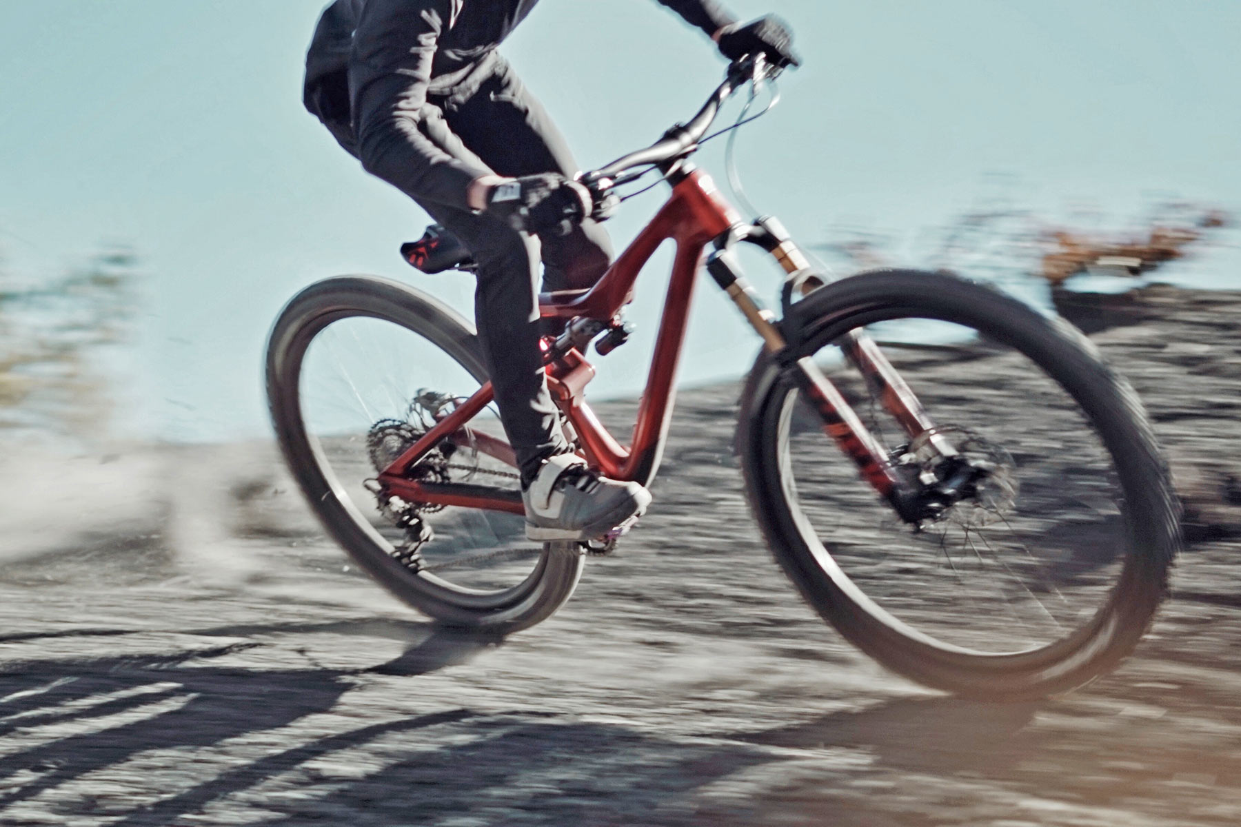 BH Lynx Trail 150mm lightweight carbon all-mountain bike, riding