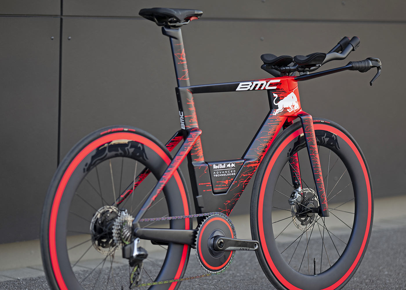 BMC Red Bull Speedmachine prototype, Worlds Fastest Race Bike time trial triathlon, angled rear