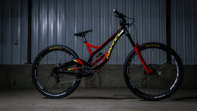 Long Live Chainsaw! Devinci builds a replica of Steve Smith’s 2013 DH race bike