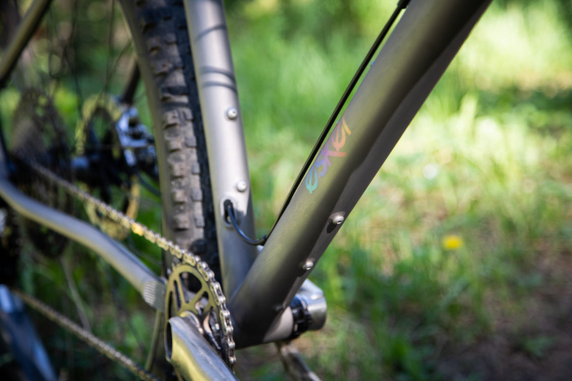 esker hay duke ti and japhy titanium mountain bike closeup detail of downtube