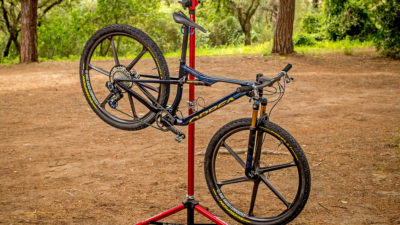 Orbea Oiz XC bike built MTB race-ready at just 8.85kg / 19.5lb by Brujula weight weenies
