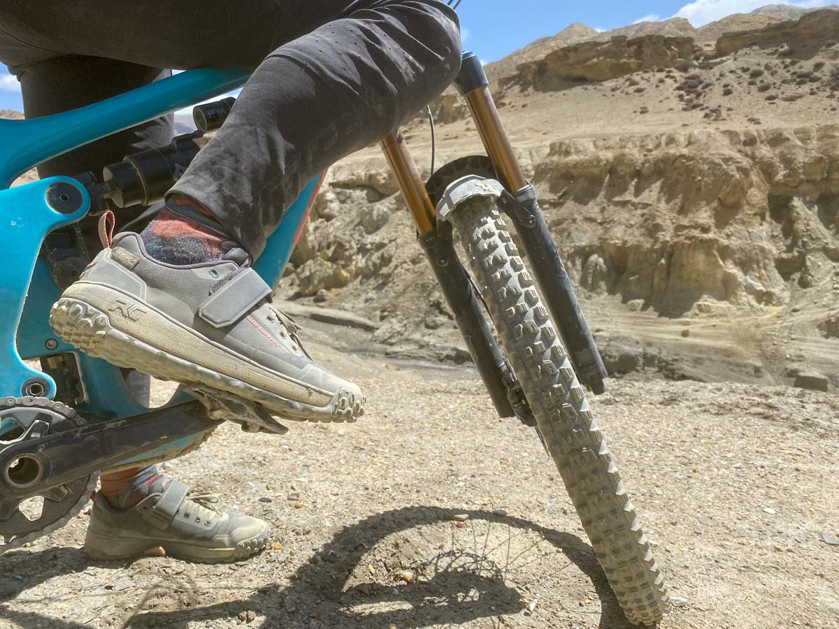 Review: Ride Concepts Tallac Clip mountain bike shoe rocks in Nepal -  Bikerumor