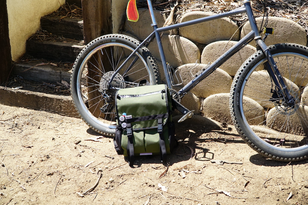 Roadrunner deals bike bags