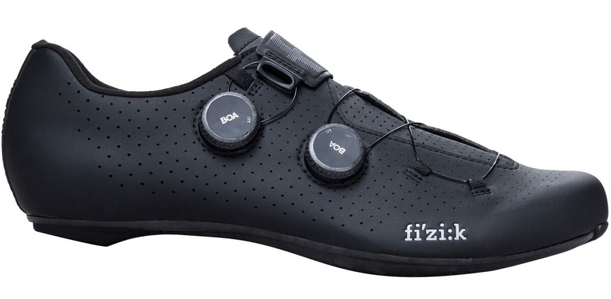 Fizik Vento Carbon 2 cycling shoe. Side view.