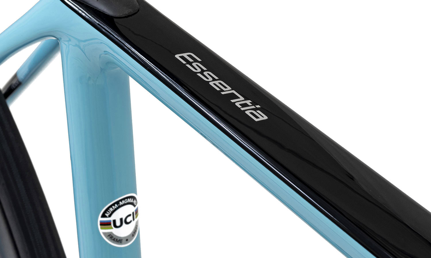 Aurum Magma Essentia more affordable all-rounder carbon road bike, toptube