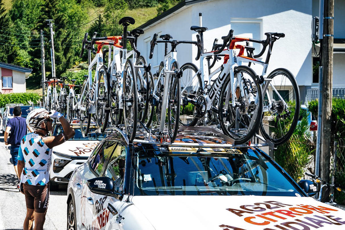 BMC Teammachine SLR Tour de Suisse Pro Road Bike Check AG2R Citroen