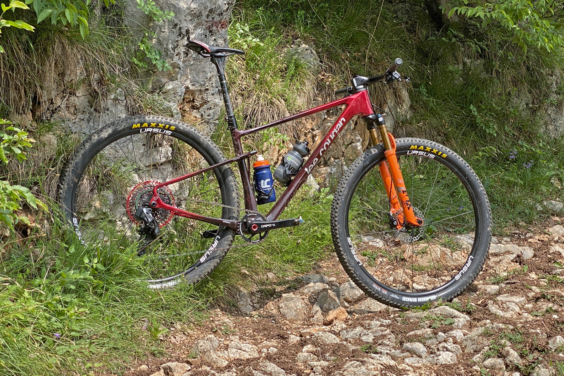 Lee Cougan Rampage Innova 30mm carbon XC MTB mountain bike softail, complete