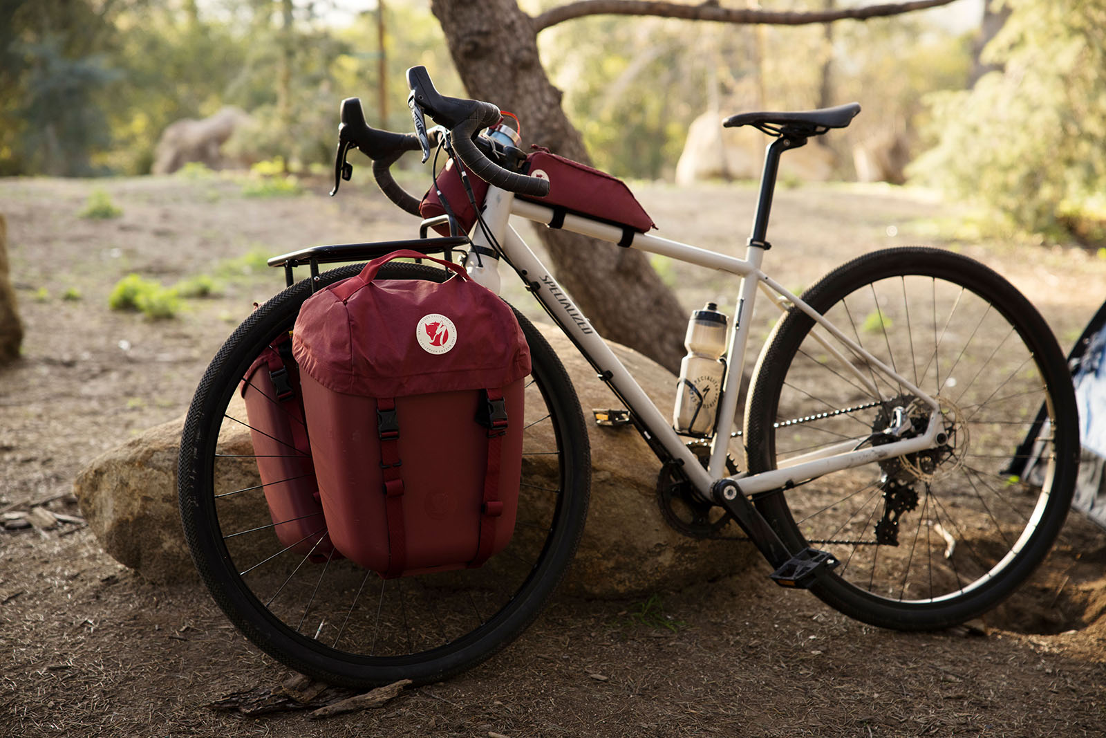 Fjällräven - What works as well on a bike, as on a hike or under a