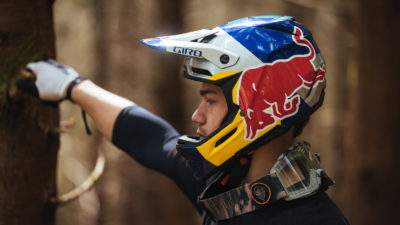 Giro Insurgent Full Face Helmet goes 200g lighter and 50% cooler than Disciple