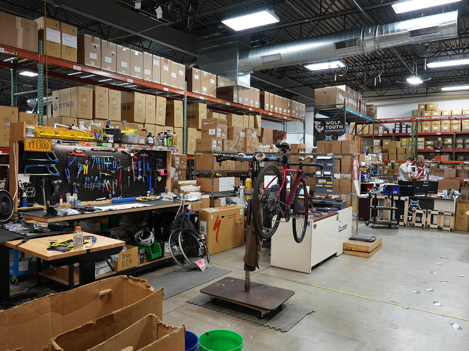 wolf tooth factory tour Otso bikes assembly and testing