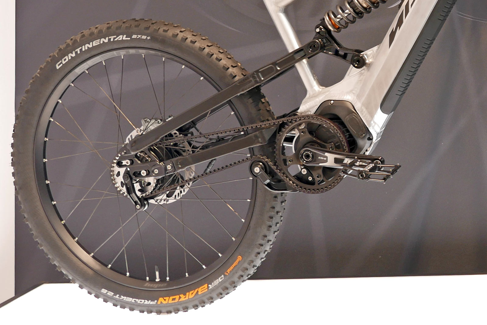 3X3 Nine NO maintenance internal gear hub, full-suspension eMTB mountain bike